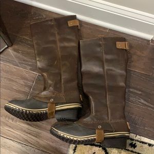 Sorel knee high leather boots size 8